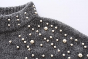Round Neck Loose Hand Pearl Decorative Knitted Sweater